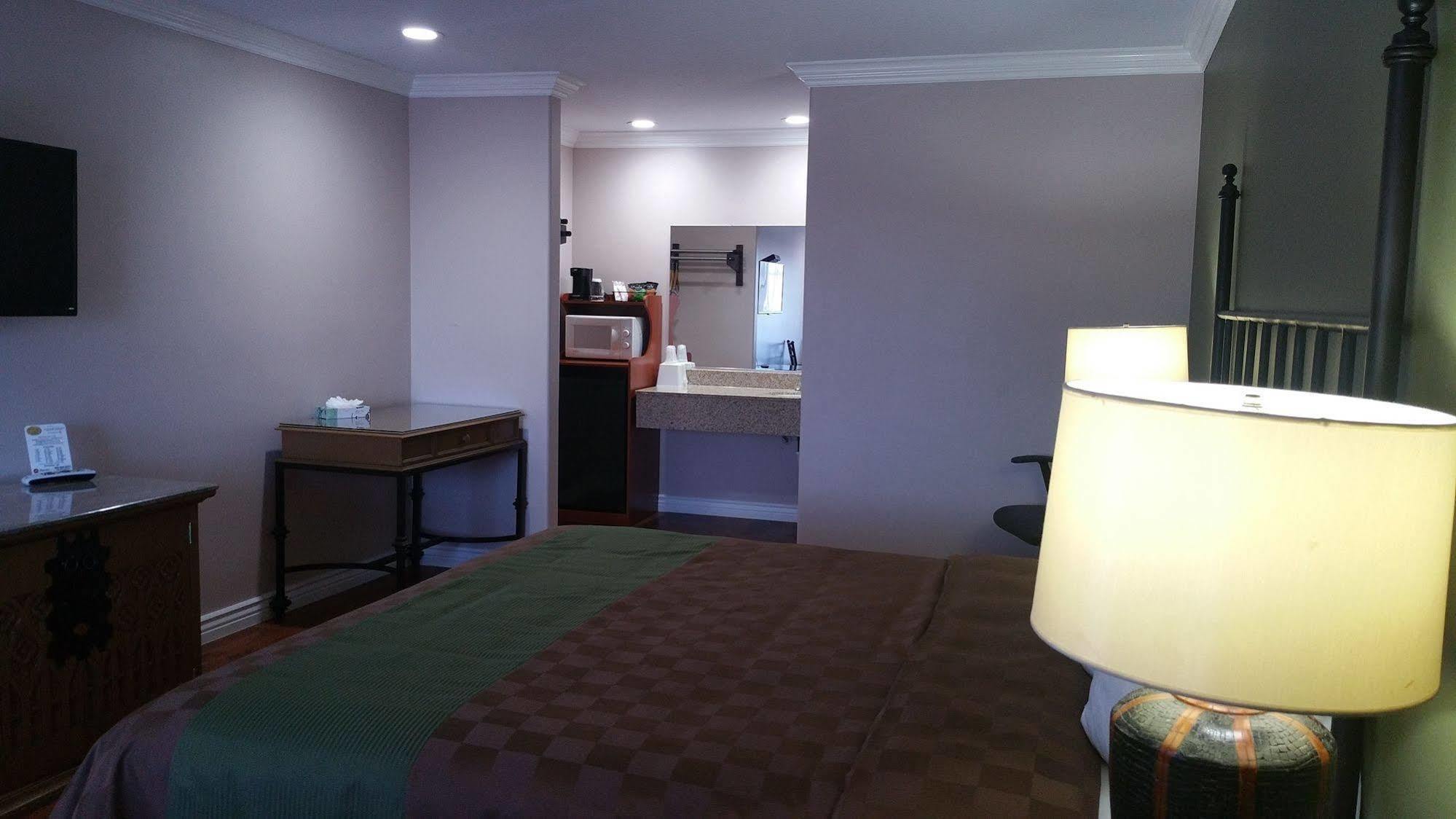 Verde Valley Inn Коттонвуд Экстерьер фото